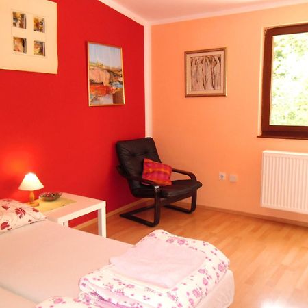 אופטיה Apartments Kestenovi Dvori מראה חיצוני תמונה